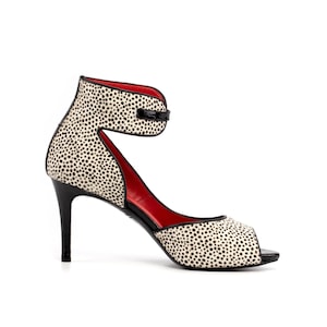 ShoeSwingers White & Black Cheetah Print Pony-Hair Peep-Toe Pump