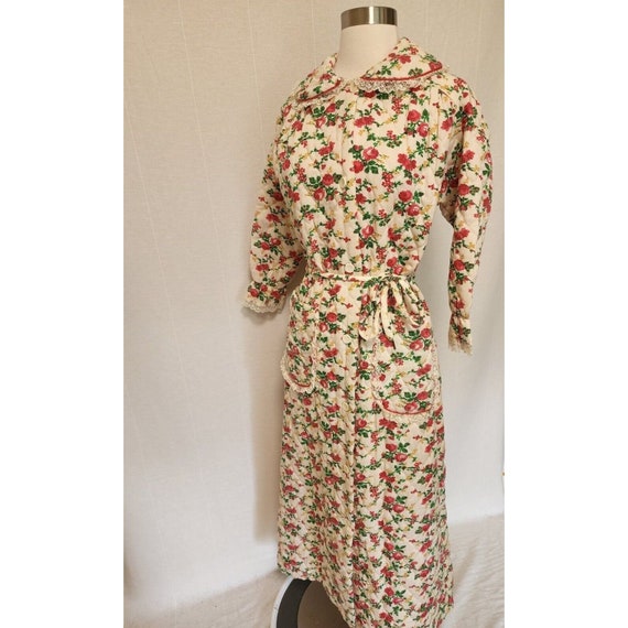 1970s /80s Womens Vintage Quilted Robe Button Fro… - image 5