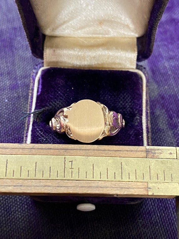 Antique Signet Ring 14k Gold Ring size 6.5 - image 10