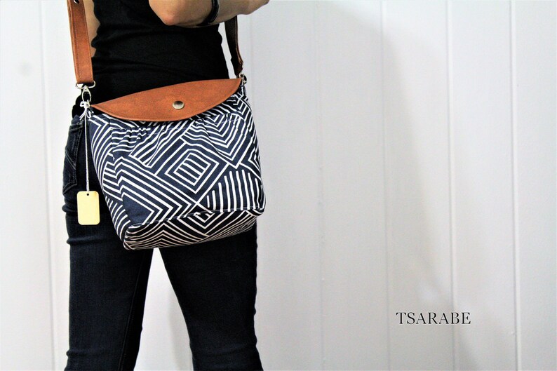 Cute SMALL Camera bag for DSLR women camera bag with leather strap Padded crossbody camera bag Made by hands in USA