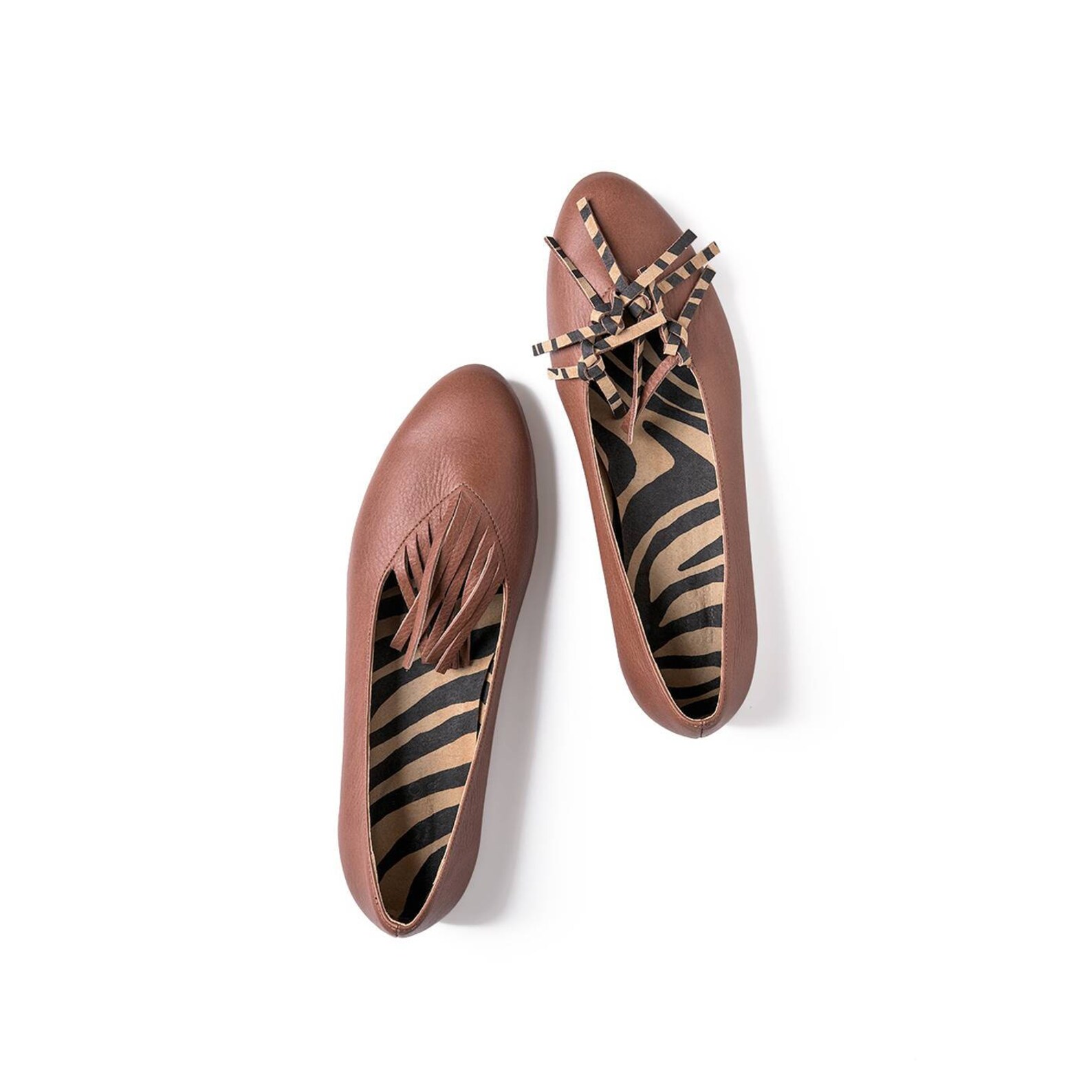 brown flat pointed shoes