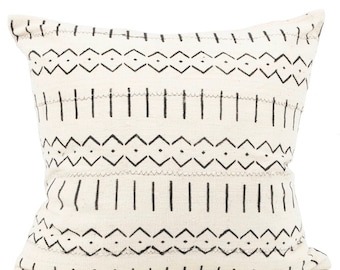 Mud Cloth Pillow Cover, African Mud Cloth, Authentic Mud Cloth Pillow Cover | Black & White | ‘Alicia’