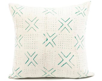 White and Green Pillow Cover |  Mud Cloth | Green Mud Cloth | 'Caden’'| African Mud Cloth