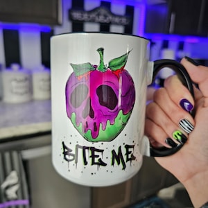 Poison Apple Mug / Halloween Mug / Fall Decor / Fall Mug / Coffee Mug / Autumn Decor / Spooky Kitchen / Coffee Cup / Cute Fall