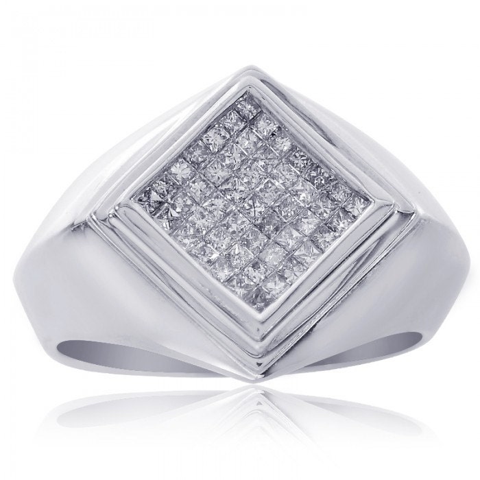 Stanley's Brilliant Cut White Diamond Charm in 14K Gold