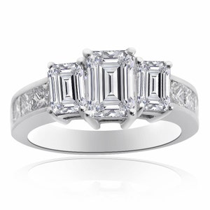 4.11 Karat Diamant Drei Stein Verlobungsring 14K Weißgold