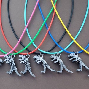 Dinosaur necklace kids, for boys, for girls, t-rex necklace, dinosaur birthday, dinosaur gift, dinosaur jewelry, grandson gift, giveaways