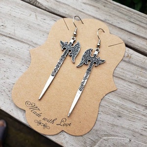 battle axe earrings, gothic jewelry, long earrings for women, dangle earrings, medieval axe, punk jewelry, fantasy, viking, witchy, cosplay