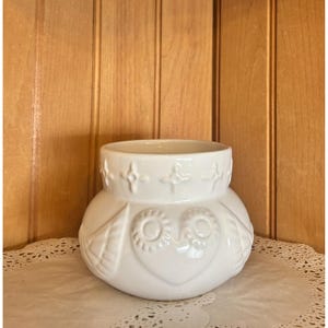 Vintage Jonathan Adler Happy Chic Lola Owl White Indoor Planter Vase