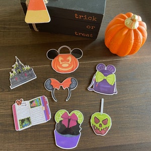 ディズニーハロウィーンのダイカットとステッカー。厚紙、ラミネート加工の厚紙、マットステッカー、防水ステッカーからお選びいただけます。