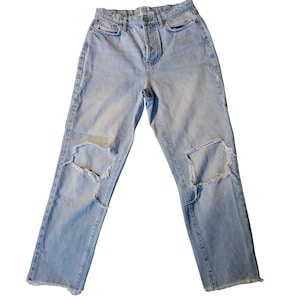 BDG Urban Outfitters Light Wash Distressed Button Fly Slim Straight Jeans Sz 28 image 1