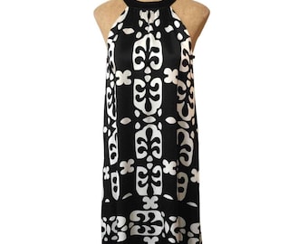 Vestido INC Intl Concepts 100% seda, talla 6, estampado geométrico en blanco y negro, cuello halter, años 2000