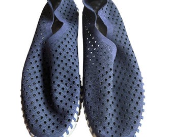 ILSE JACOBSEN Hornbaek Navy Tulip Perforated Comfort Sneakers SZ EU38/US7.5