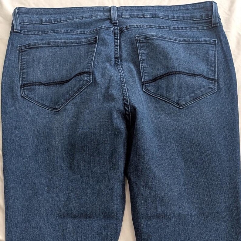 NYDJ Ankle Jeans Dark Wash Straight Leg High Rise Blue Stretch SIZE US 16; 36x27 image 4