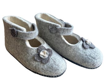 Zapatillas Mary Jane de fieltro de lana hechas a mano por SATCH&SOL, talla juvenil 1, Foral Mongolia.