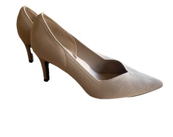 MIA Beatrix Pumps Woven Fabric & Suede Like Stiletto Heels Dark Sand 6.5M VGUC