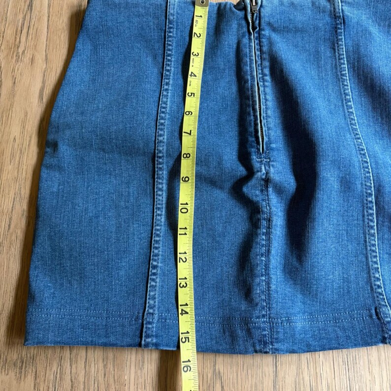 Free People Modern Femme Stretch Denim Mini Skirt Back Zip Sz 12 Festival Indie imagem 5