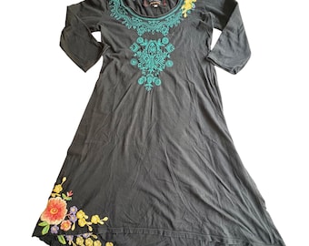 Vestido túnica de algodón negro bordado con flores de JW Los Angeles Johnny Was, talla pequeña, estilo bohemio.