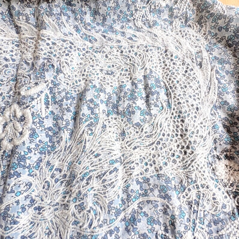 Johnny Was Workshop Blue Floral Dragon Embroidered Lace Button Down Shirt XS image 9