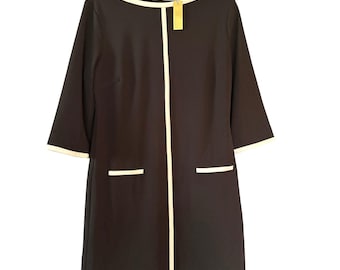 228 NWT Alexia Admor Black Sz M White Trim 3/4 Sleeve Shift Dress Stretch LBD