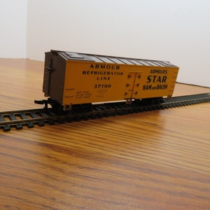 HO Life-Like Armour 37160 Box Car 1980 New Old Stock