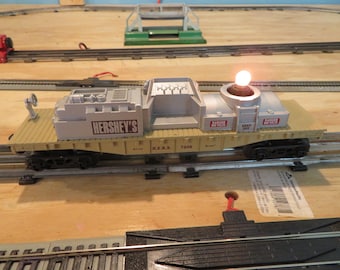 H 887 O/27 K-Line Rare 1993 Hershey's HERX 7209 Search Light Car Die Cast Frame & Rails Like New Tested Note: Missing Light Hood