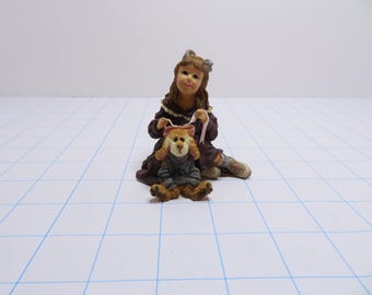 H 849 Vintage Boyd's Bears 1999 Dress Up 2E/2897 No Chips Or Cracks Mint