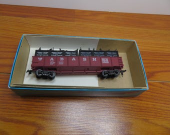 T 947 HO Life-Like 1970 Wabash #7226 Gondola With (2) Hopper Containers - In Different Box - Brand New Old Stock