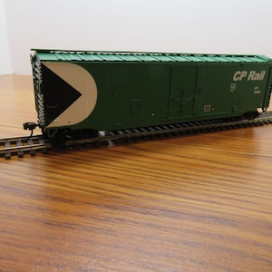 T 382 HO Bachmann Central Pacific Rail 79998 Box Car Well Weighted Brand New Old Stock