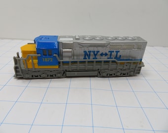 MH 289  NY-IL Freight Engine Die Cast Pullback Silver/Blue - Brand New Old Stock