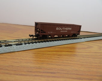 MH 877 N Gauge Bachmann Southern 352450 Hopper Brand New Old Stock