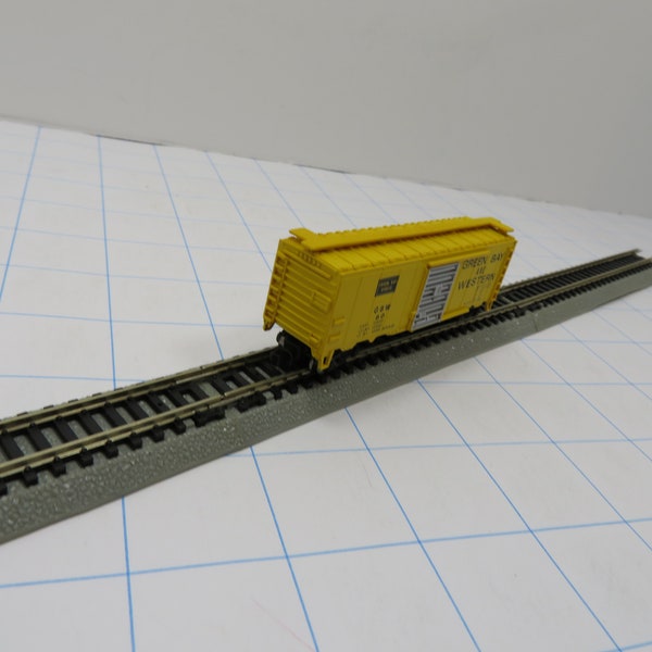 MH 111  N Gauge Bachmann Box car GBW 60 Brand New Old Stock