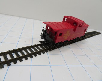 H 400 HO Caboose ATSF  999628 Brand New
