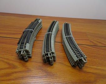 H 871 N Gauge Bachmann 2006 EZ Track Nickel Silver (12) Curves 11 1/4 R Includes Terminal Track - Brand New Old Stock