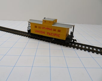 H 81  HO Caboose Union Pacific 49940