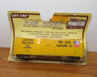 MH 954 HO Life-Like Rail Rider 1990 Union Pacific Box Car 49905 Brand New Old Stock # 8462