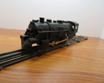 T 26 O Gauge Marx 490 Locomotive Runs forward Only Tested Post War 1960 Has Chip In Engineer's Cab Roof