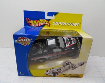 MH 409 Hot Wheels Die Cast Super Stunt #35 Wasco 2003 Brand New