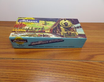 T 940 HO Athearn Vintage 1960's Erie Hopper #25265 (2) Bay Well Weighted - Already Built Ready To Roll - Brand New Old Stock