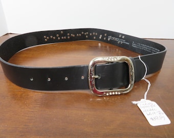 F 276 Ladies 1980's Biker Belt Genuine Cowhide Leather Size Medium - Like New