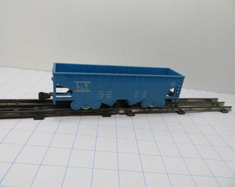 MH 672 O Gauge Marx LV 21313 Hopper Post War (4) Wheel