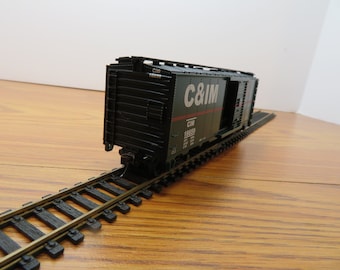 T 11 HO Bachmann C & IM Box Car 16659 Well Weighted New Old Stock