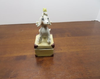 T 735 Vintage 1980's Lego Porcelain Poodle Trinket box - No Chips Or Cracks