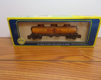 F 114 HO AHM Vintage 1970's Shell 1245 Tanker (3) Dome Weathered Well - Solid Shape & Condition