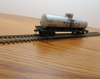 T 383 HO Bachmann Texaco 6312 Tanker Well Weighted Brand New Old Stock