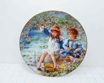 Hearts And Flowers Patience Sandra Kuck Collection Plate - New in Box