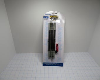 P 289 HO Bachmann # 44510 EZ Track Nickel Silver Straight Terminal Track Rerailer Brand New Old Stock