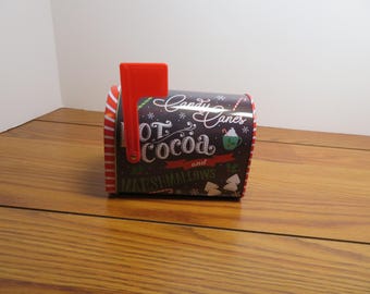 T 706 Hot Cocoa Mailbox Tin 2005 Brand New Old Stock