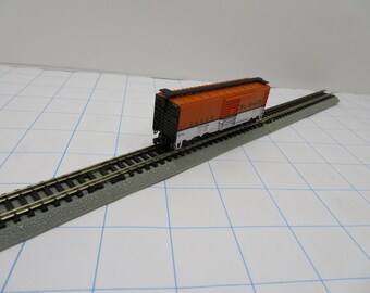 MH 106  N Gauge Bachmann Box Car D&RGW 60066 Brand New