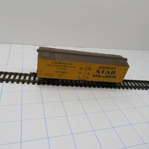 MH 74 HO Life-Like Armour 37160 Box Car Vintage 1990&#39;s Brand New